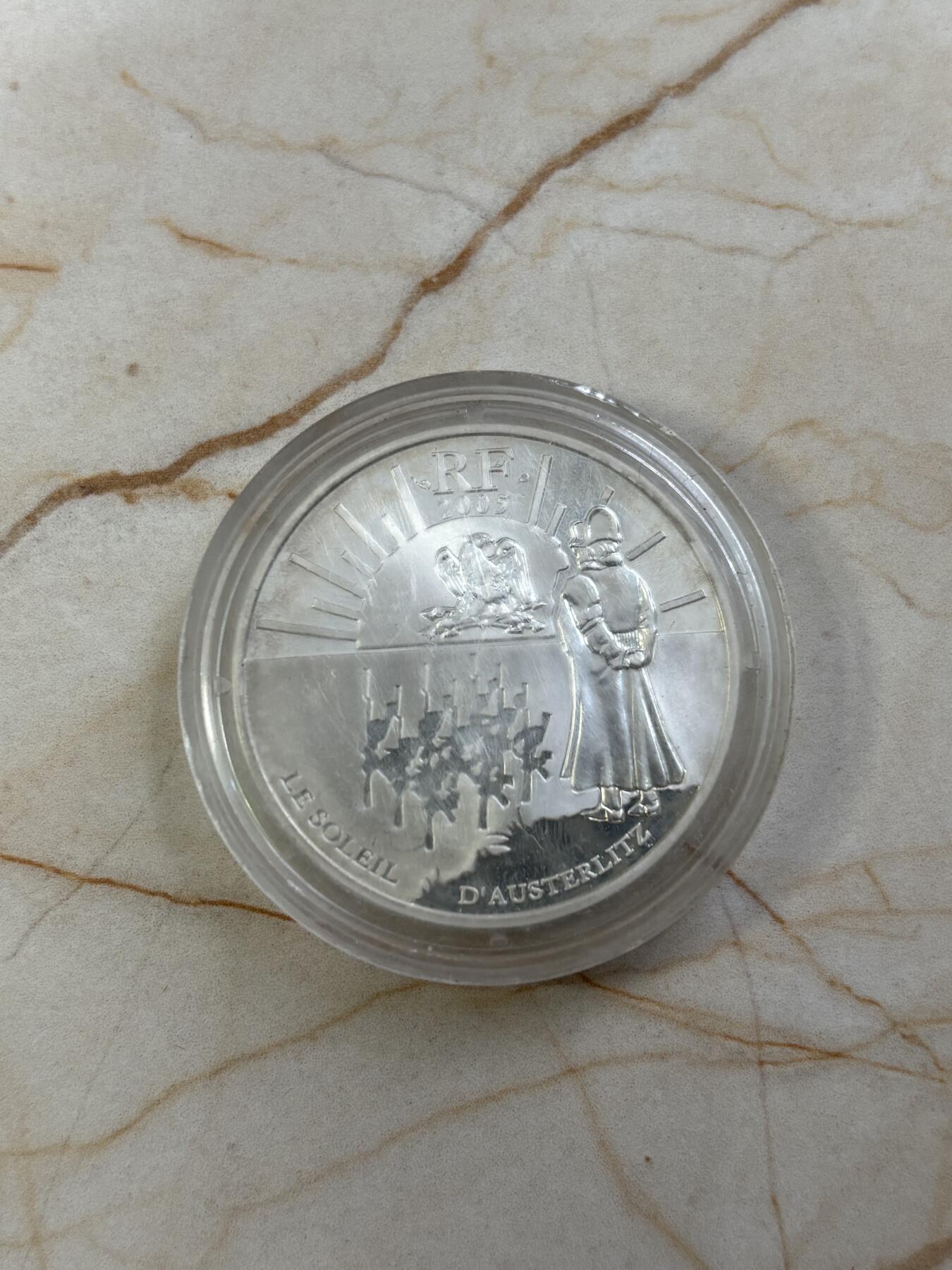 第184期拍卖 法国2005年奥斯特利茨战役200周年纪念银币，900银，22.2克，发行15000枚，有氧化，银价277