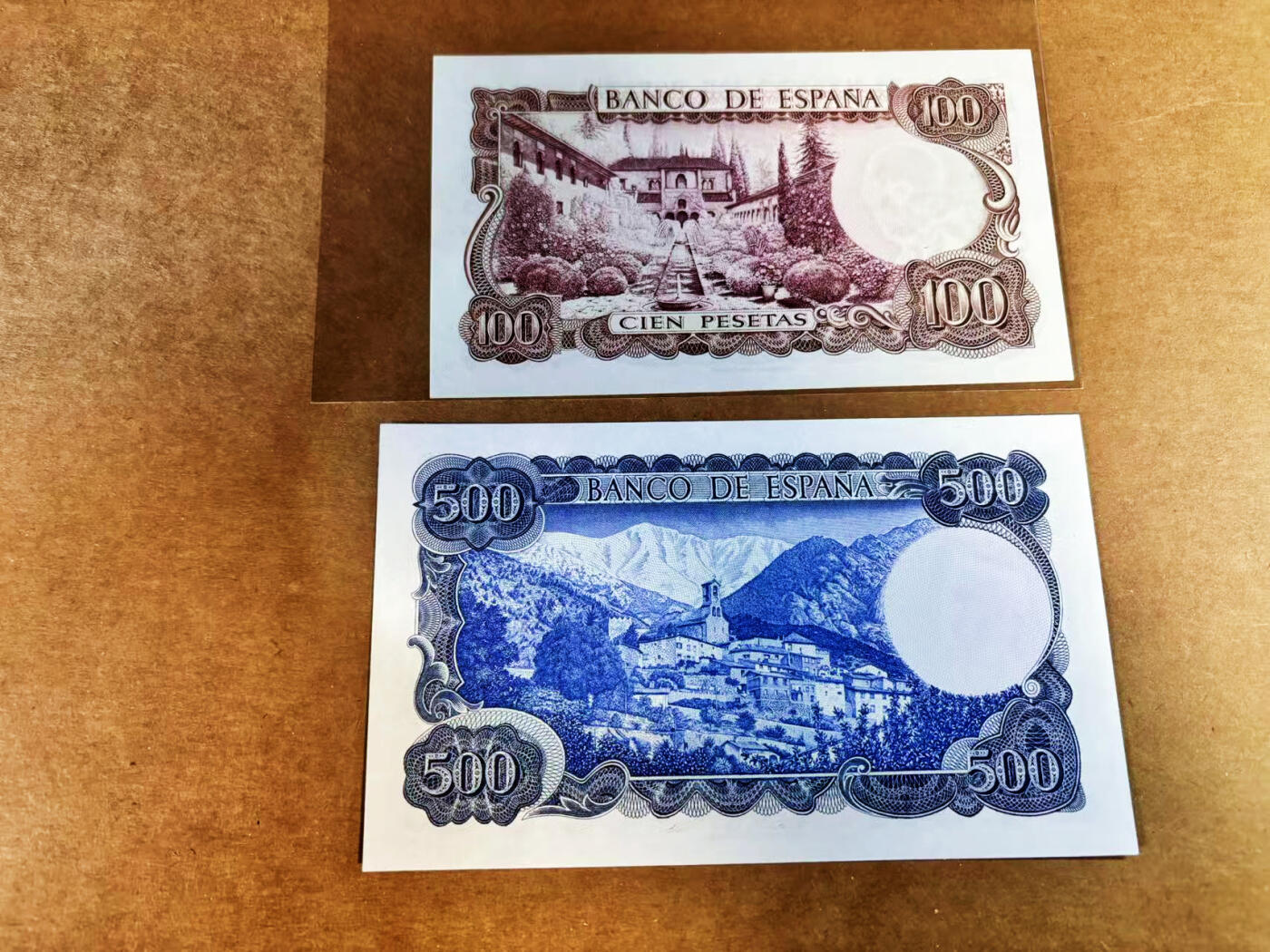 【Blue Auction】世界纸币精拍第759期——18级TOP拍卖/信誉/品质/专业/高效💫 【一组2张 含无47】西班牙 1970-71年100-500比塞塔  全新UNC