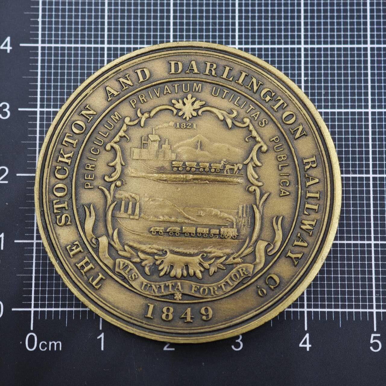 【淘币小摊】限时拍第八百二十三拍  纪念章场  满百包邮可预留两周  周一统一发货   铁路纪念章