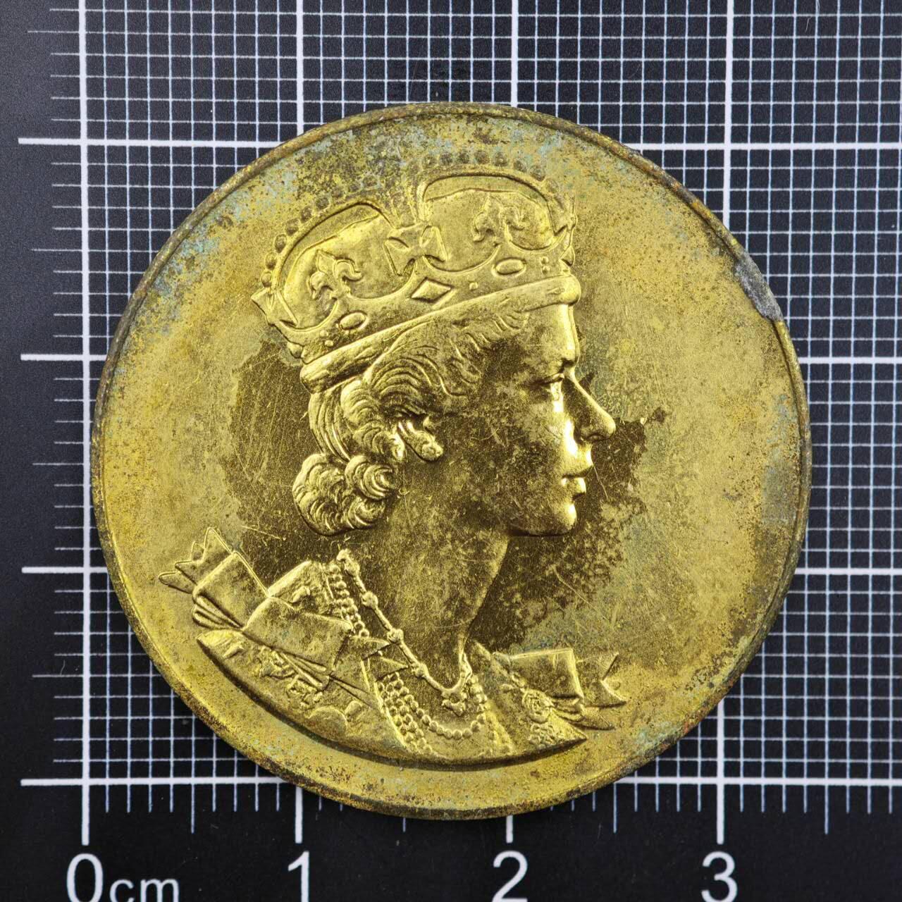 【淘币小摊】限时拍第八百二十三拍  纪念章场  满百包邮可预留两周  周一统一发货   英国1953年女王加冕纪念章