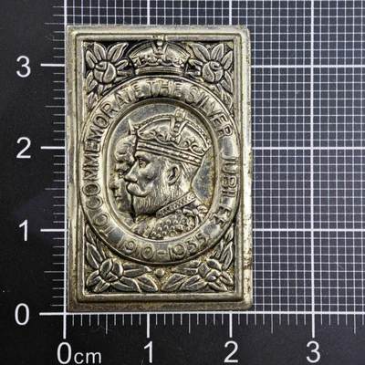 【淘币小摊】限时拍第八百二十三拍  纪念章场  满百包邮可预留两周  周一统一发货  -  英国1935年乔治五世登基银禧纪念章