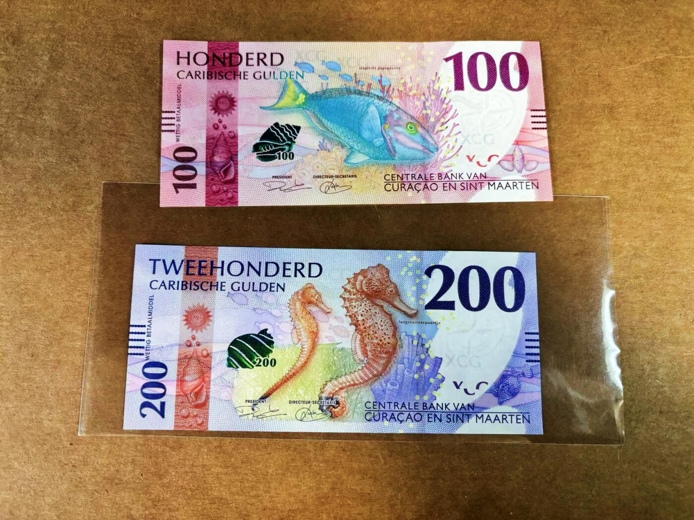 【Blue Auction】世界纸币精拍第759期——18级TOP拍卖/信誉/品质/专业/高效💫 【一组2张】库拉索 2025年100-200法郎 全新UNC