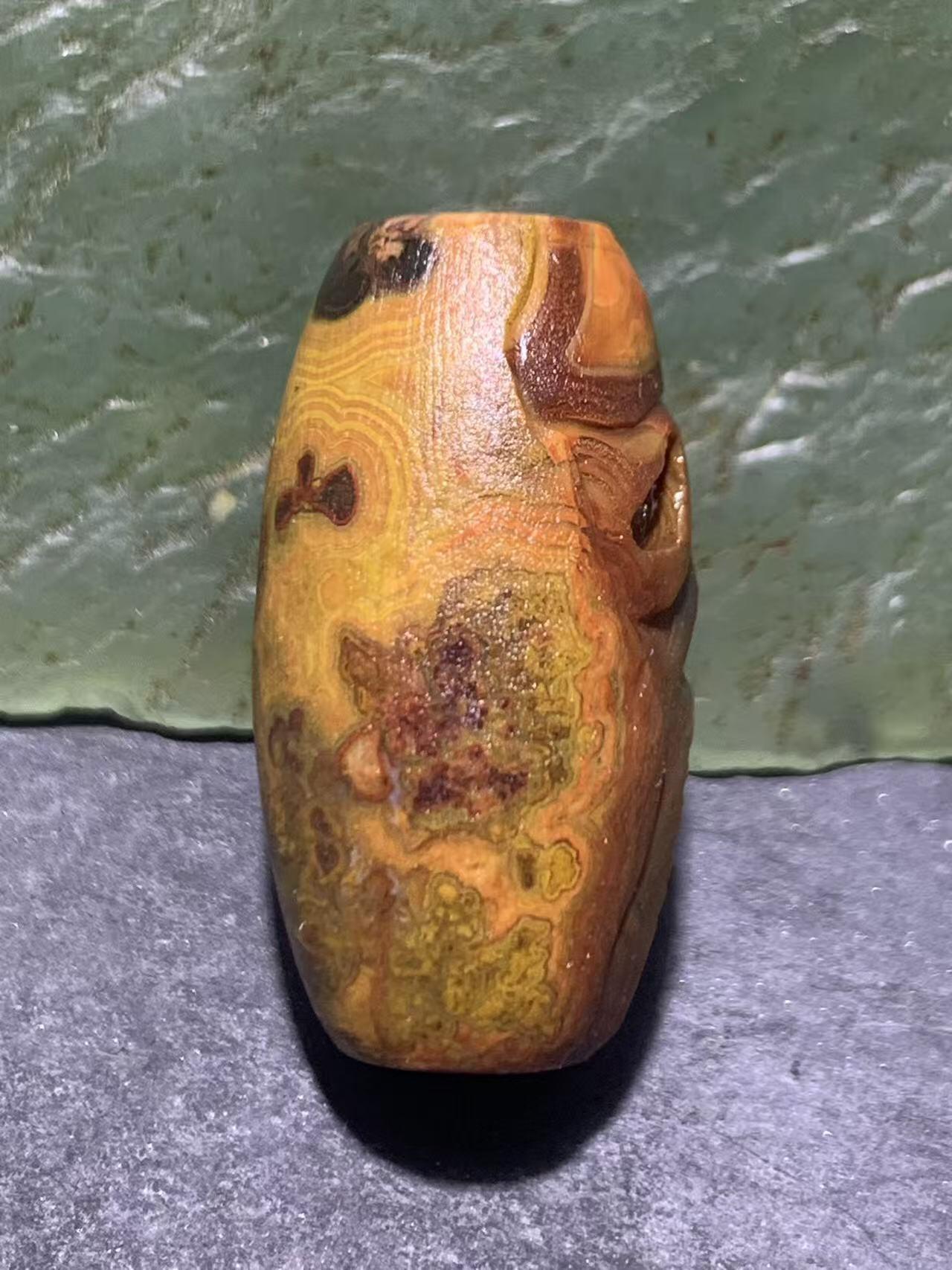 精美亚光草花纹战国红玛瑙手工俏色巧雕惊声尖叫死神桶珠一颗