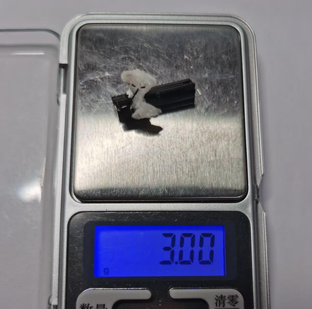 七河·世界钱币杂件水晶矿标小拍（总第30期） 藏家出品X653 巴基斯坦黑碧玺矿物标本 盒子矿 本件拍品由合作藏家邮寄，库存编号168-9.