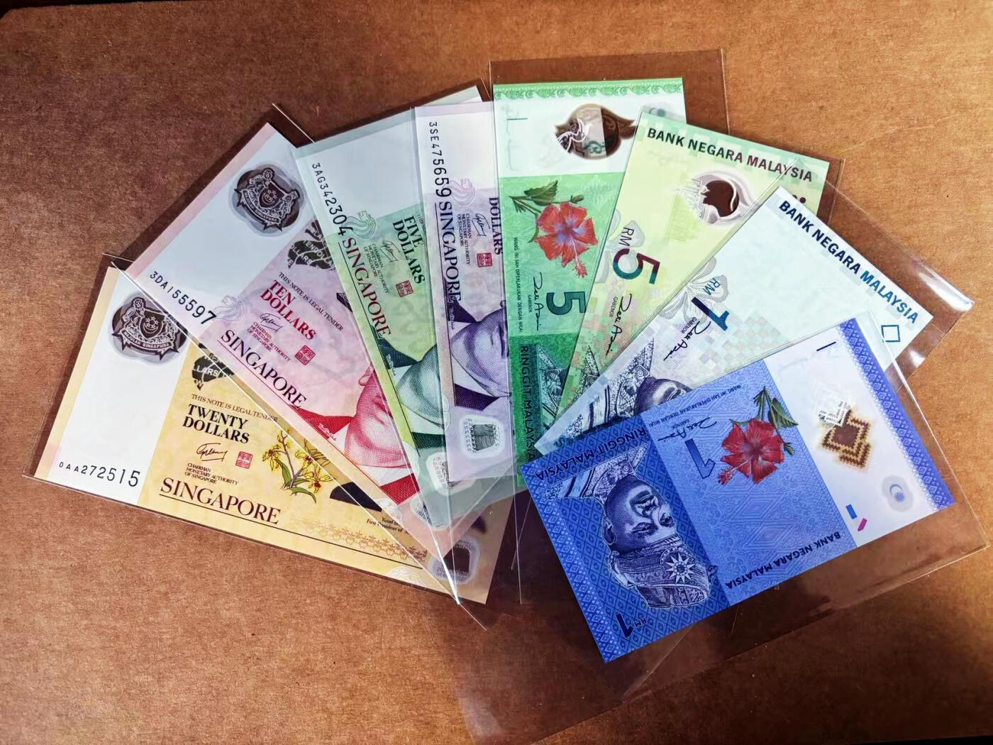 【Blue Auction】世界纸币精拍第759期——18级TOP拍卖/信誉/品质/专业/高效💫 【一组8张 含0AA冠】马来西亚1-5林吉特&新加坡2-20元 全新UNC