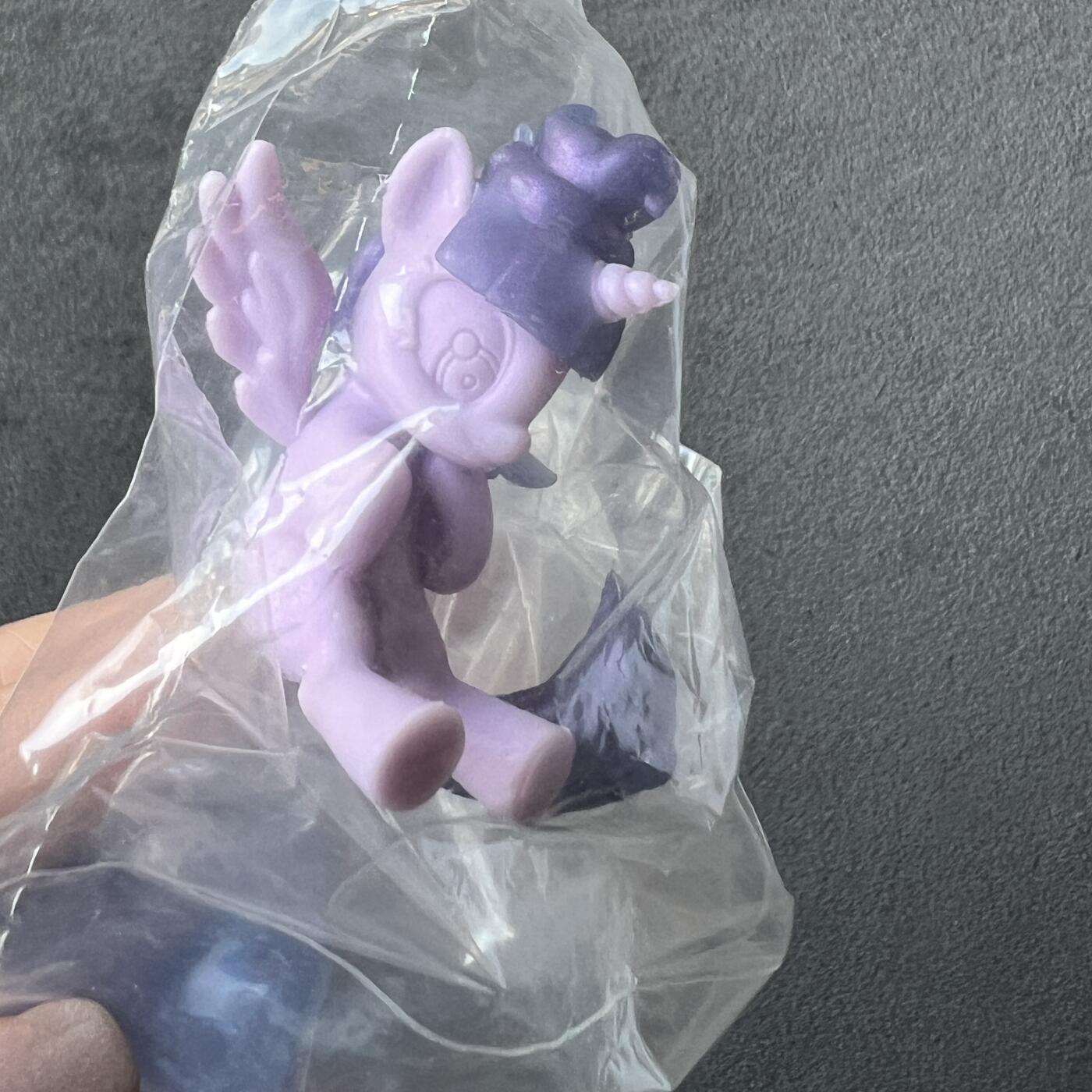 锦色铺子的潮玩拍第六期🌸🌸   卡游  小马宝莉 橡皮人偶 紫悦