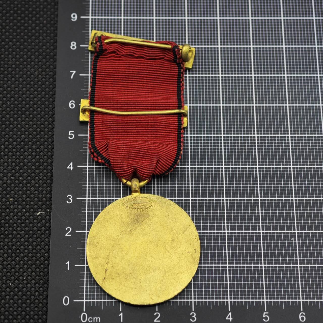 【淘币小摊】限时拍第八百二十三拍  纪念章场  满百包邮可预留两周  周一统一发货   伦敦旺兹沃思中央学校表彰奖章