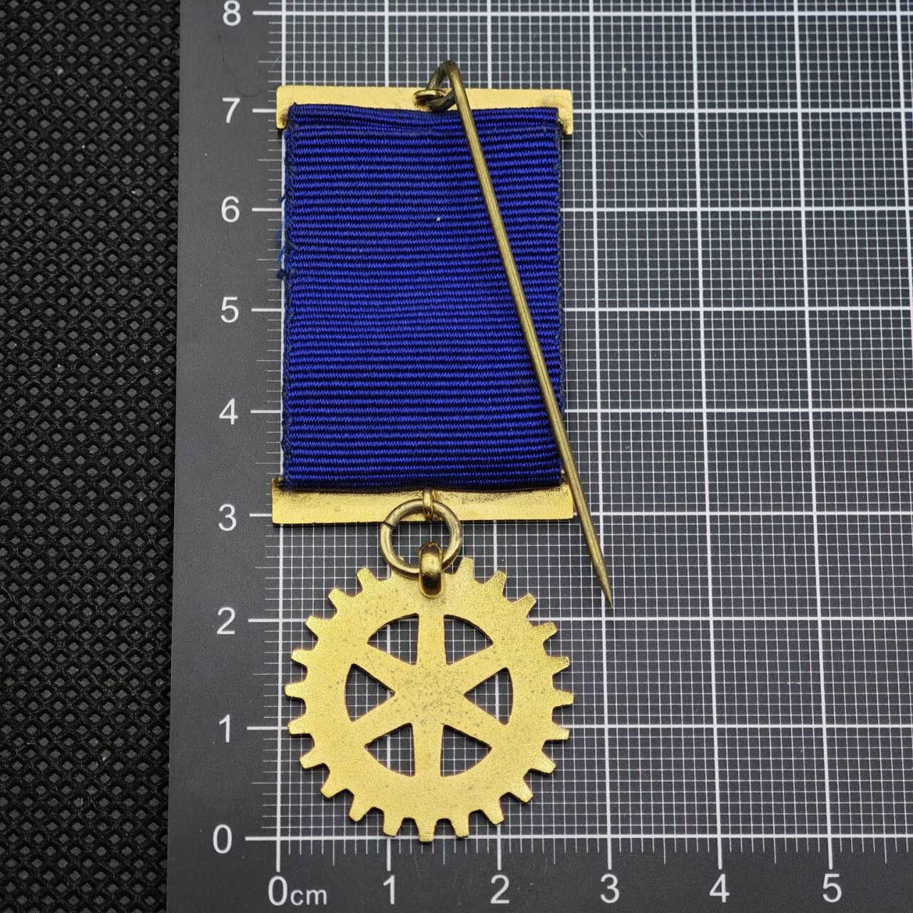 【淘币小摊】限时拍第八百二十三拍  纪念章场  满百包邮可预留两周  周一统一发货   伯明翰扶轮分社卸任社长纪念奖章