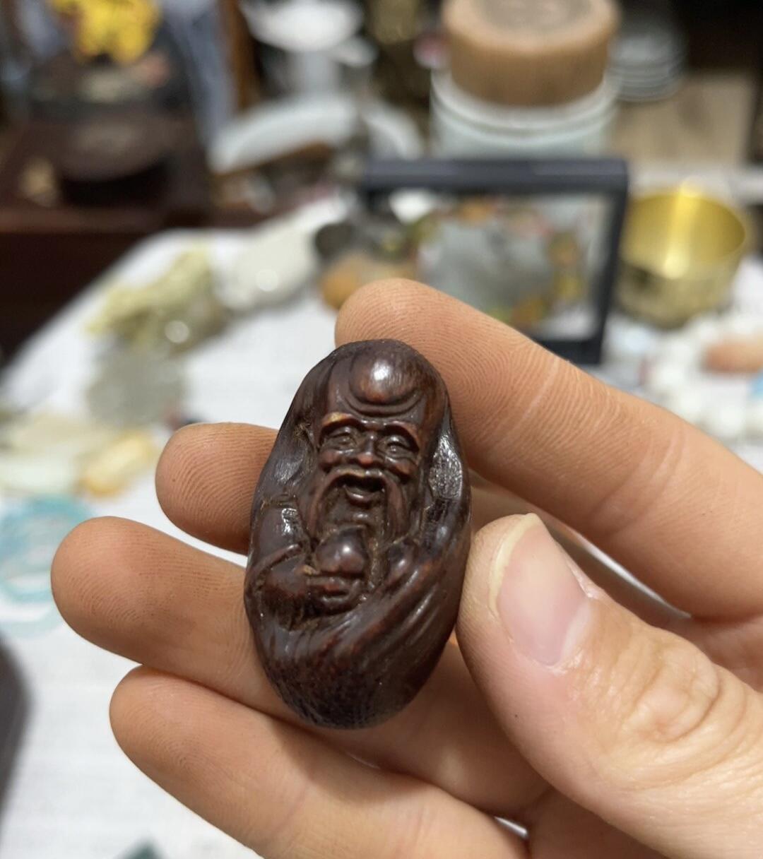 江南站杂件放漏场 牛角手把件一个