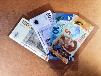 【Blue Auction】世界纸币精拍第759期——18级TOP拍卖/信誉/品质/专业/高效💫 - 【一组4张】新西兰5-10元&丹麦50-100克朗 全新UNC