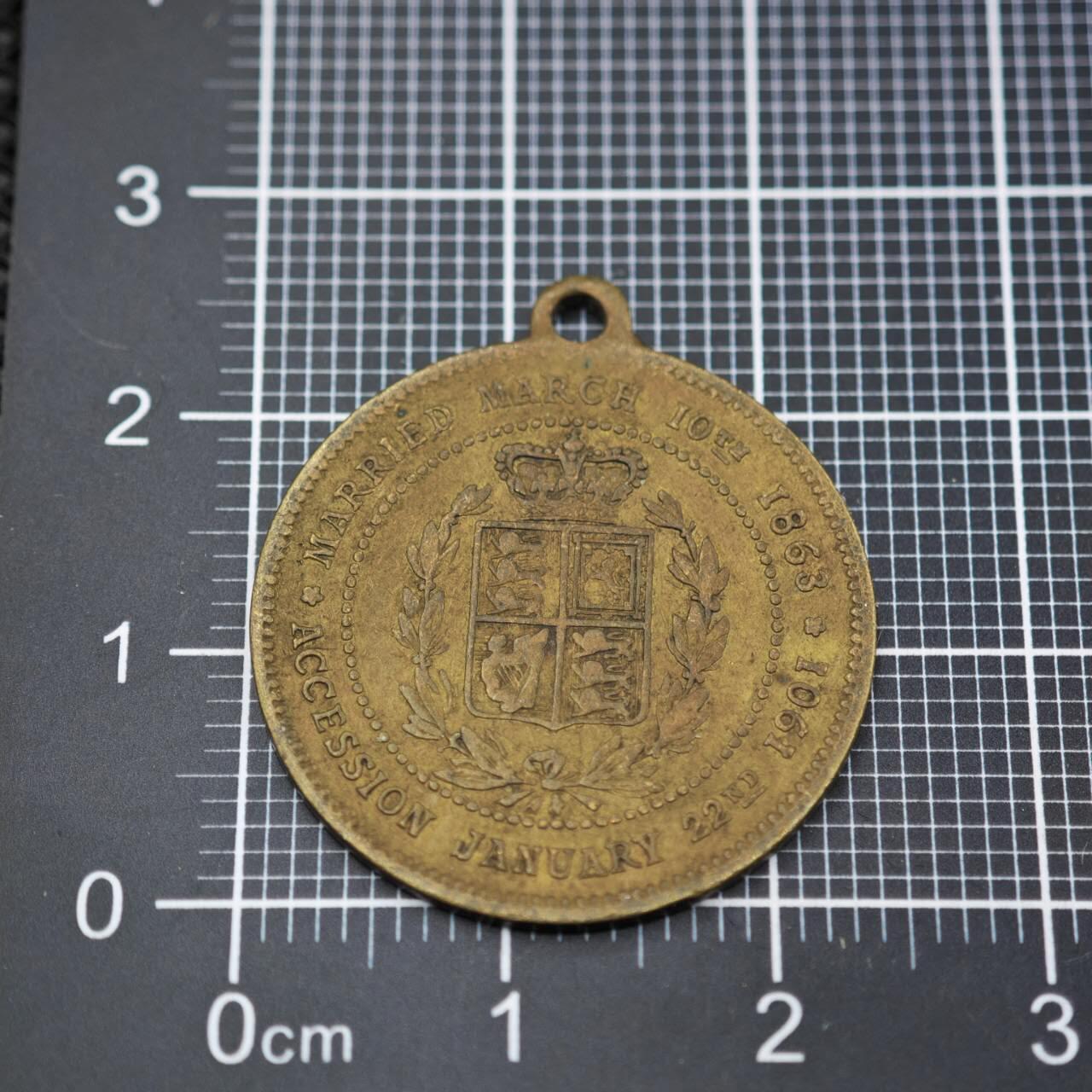 【淘币小摊】限时拍第八百二十三拍  纪念章场  满百包邮可预留两周  周一统一发货   英国1901年爱德华七世登基纪念章