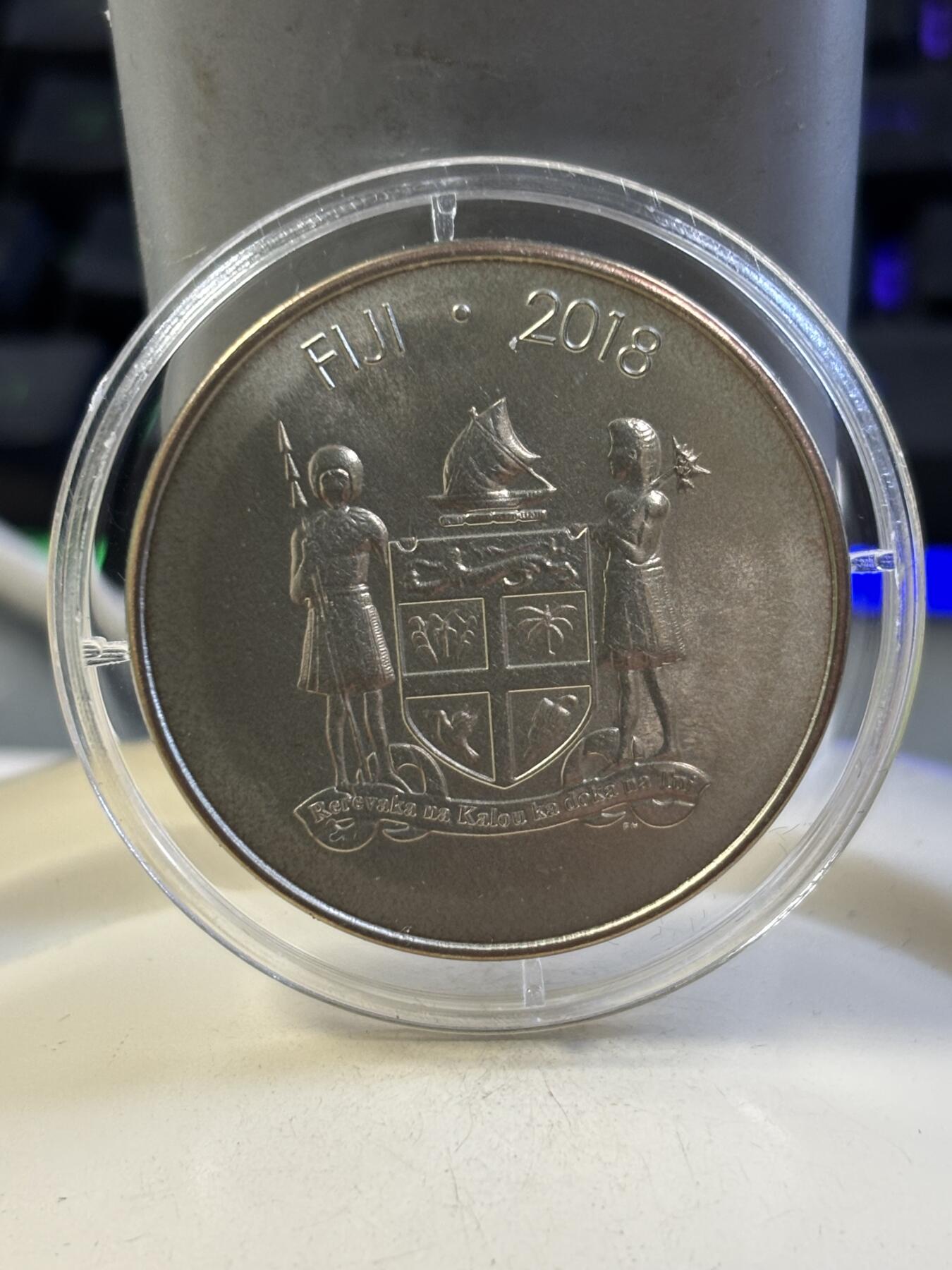 第184期拍卖 斐济2018年动物系列树蛙黄色纯钛纪念币