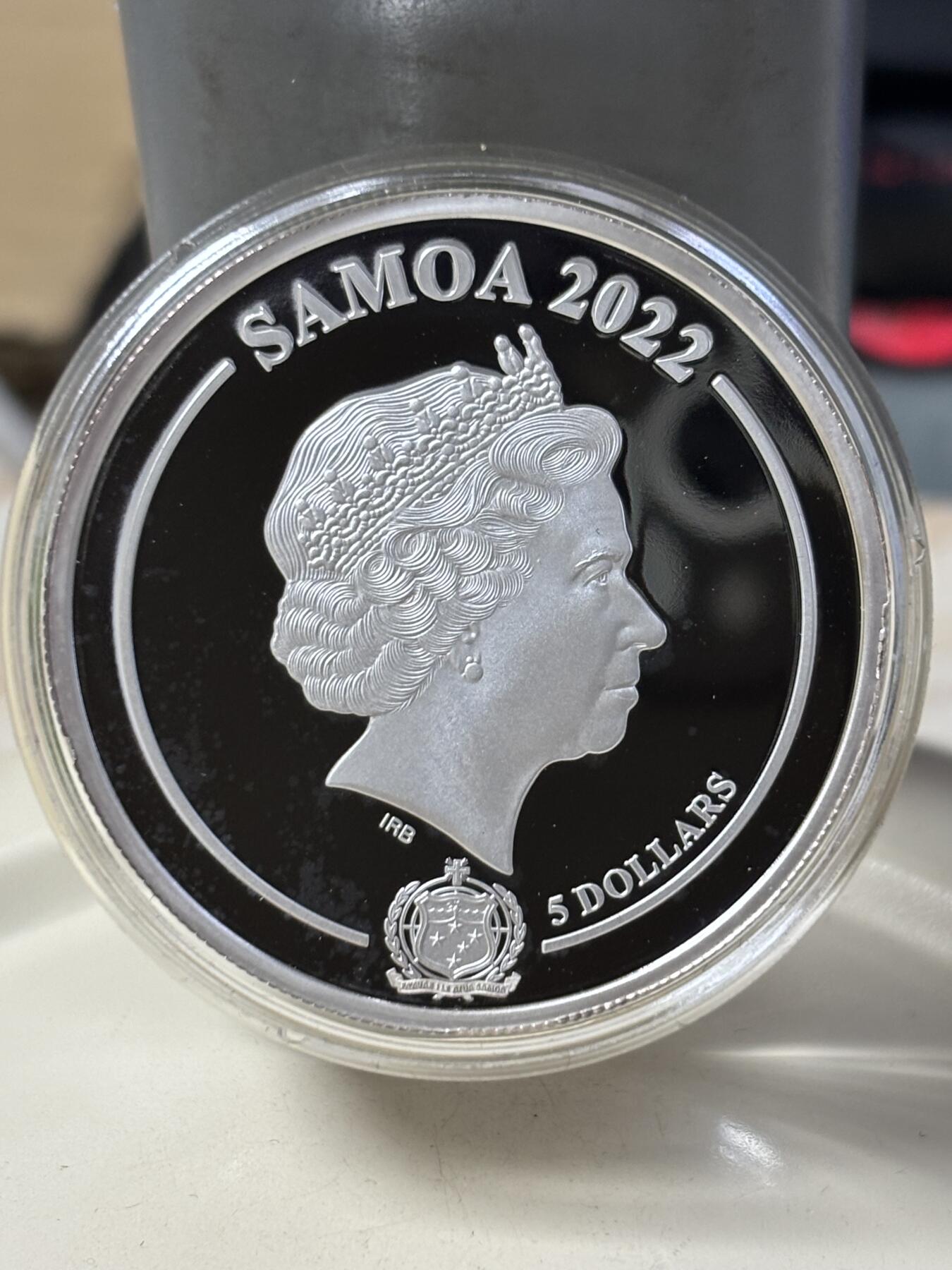 第185期拍卖 萨摩亚2022年黄金昆虫系列1盎司纪念银币3枚全，999银，1盎司*3，发行999枚，稍有氧化