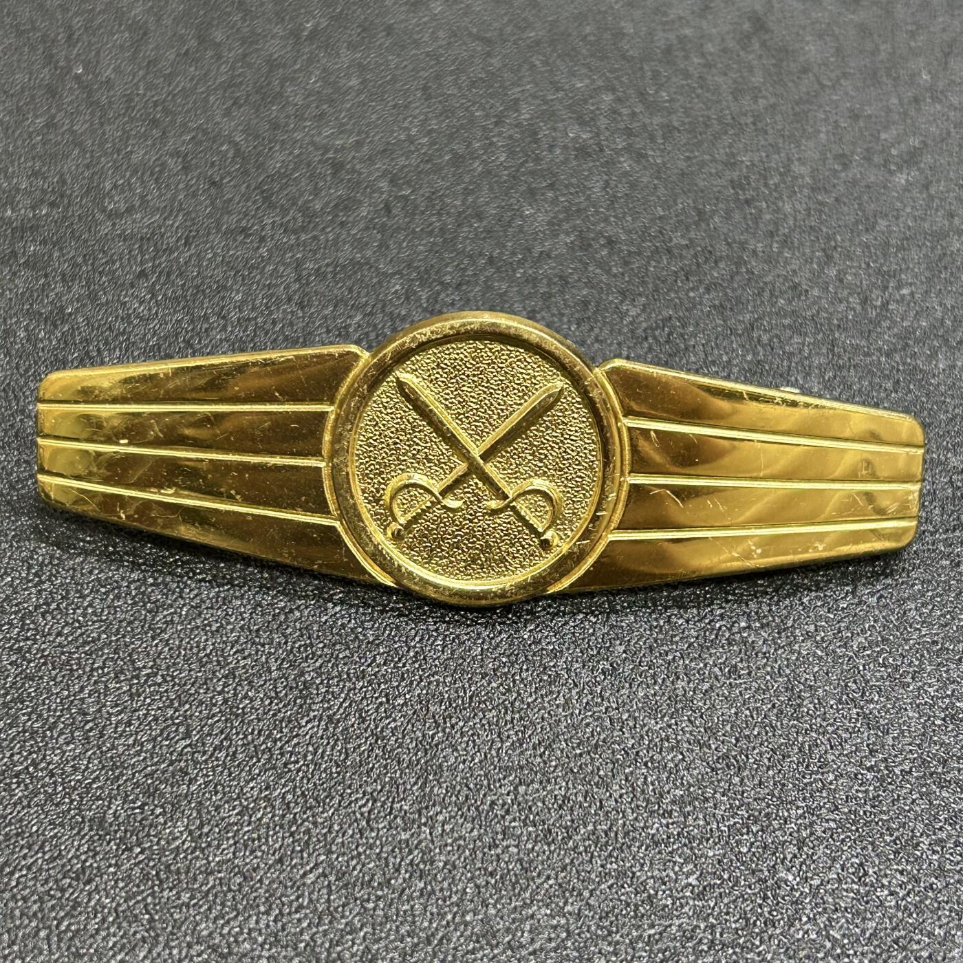 西秦中古拍卖第六十九期 西德 联邦德国金级通用技术胸章证章