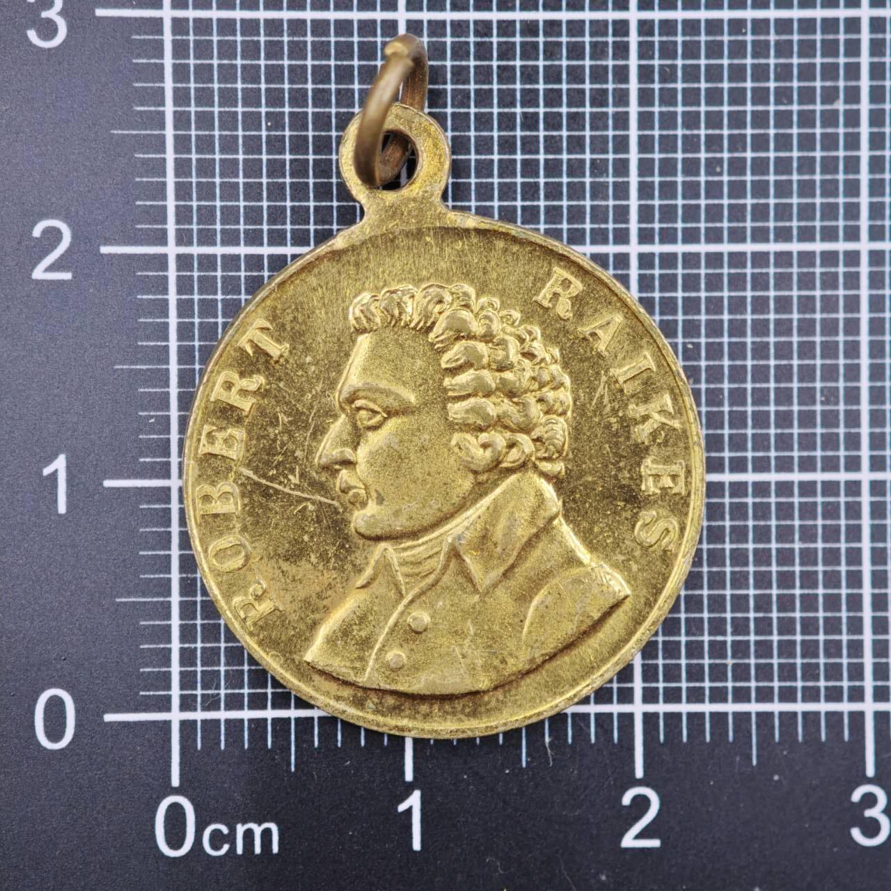 【淘币小摊】限时拍第八百二十三拍  纪念章场  满百包邮可预留两周  周一统一发货   纪念主日学校创立150周年纪念章