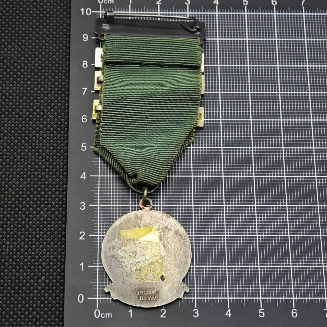 【淘币小摊】限时拍第八百二十三拍  纪念章场  满百包邮可预留两周  周一统一发货     1972年安全驾驶竞赛奖章