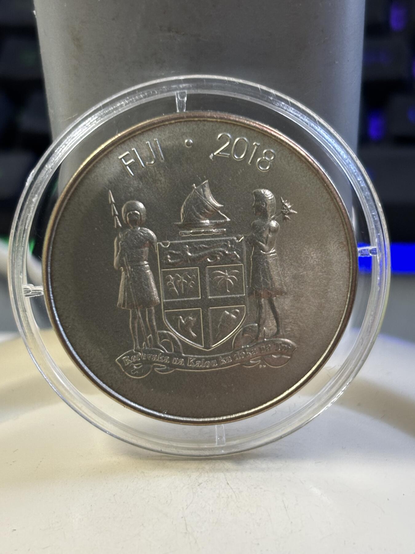 第184期拍卖 斐济2018年动物系列树蛙黄色纯钛纪念币