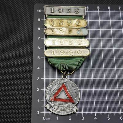 【淘币小摊】限时拍第八百二十三拍  纪念章场  满百包邮可预留两周  周一统一发货  -    1960年安全驾驶竞赛奖章