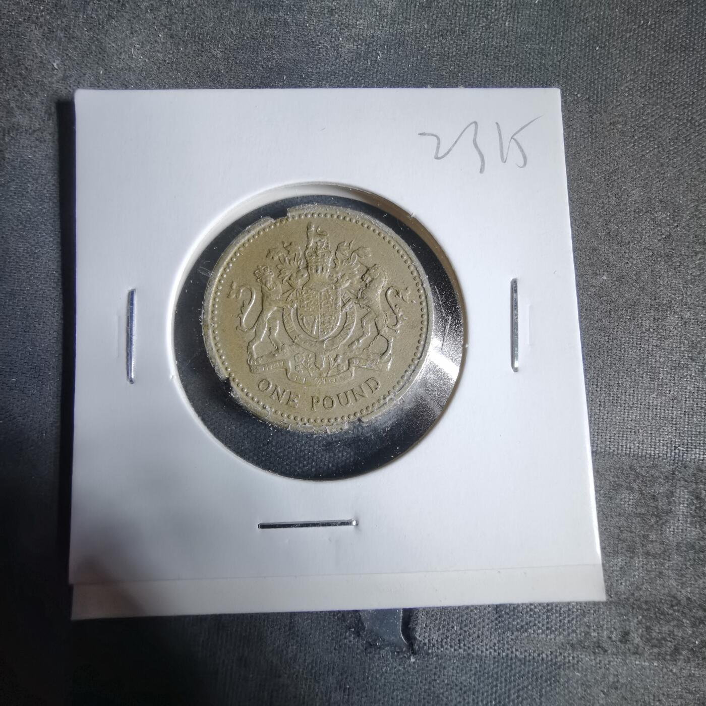 沼泽如烟--第923场 英国1983年1磅