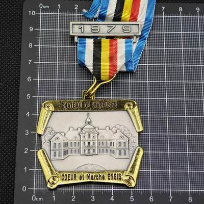 【淘币小摊】限时拍第八百二十三拍  纪念章场  满百包邮可预留两周  周一统一发货  - 比利时1979年瓦菲斯城堡纪念章