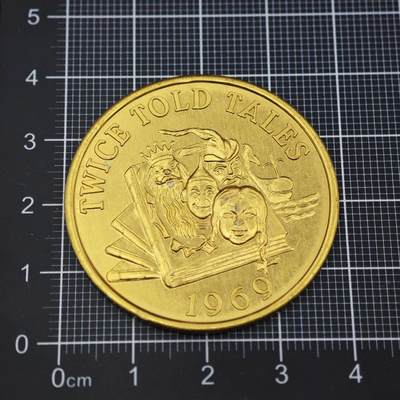 【淘币小摊】限时拍第八百二十三拍  纪念章场  满百包邮可预留两周  周一统一发货  -  重温经典纪念章