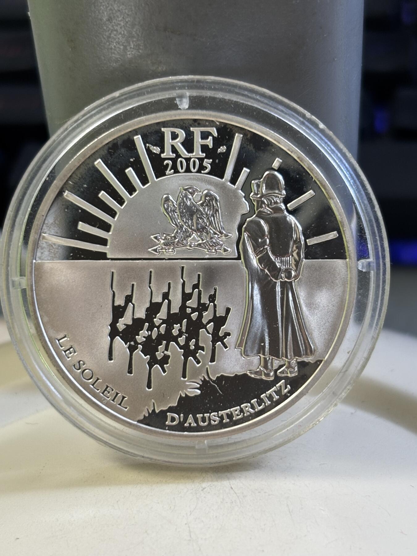 第184期拍卖 法国2005年奥斯特利茨战役200周年纪念银币，900银，22.2克，发行15000枚，有氧化，银价277