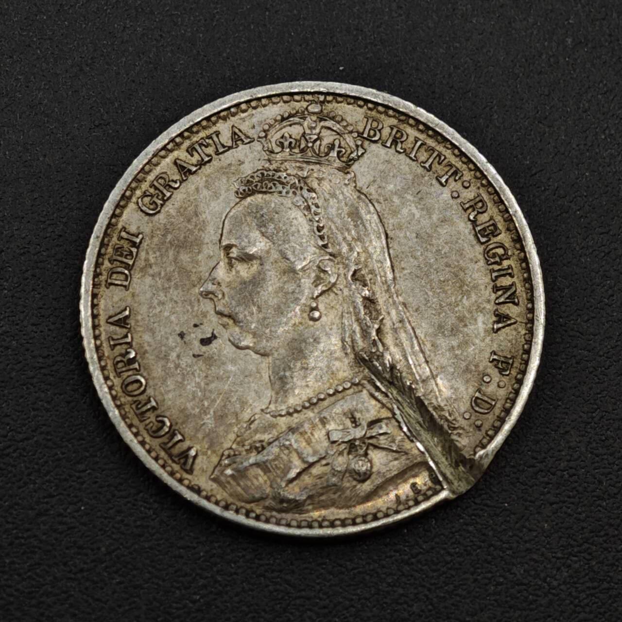 【淘币小摊】实时拍第八百一十九拍   散币场   满百包邮可预留二周 每周一统一发货   英国1887年维多利亚6便士银币