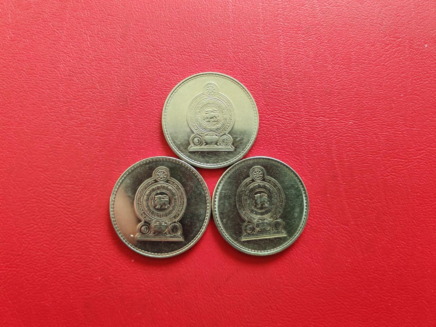 【云涧收藏】第八十二场 斯里兰卡2006/09/11年2卢比3枚，UNC