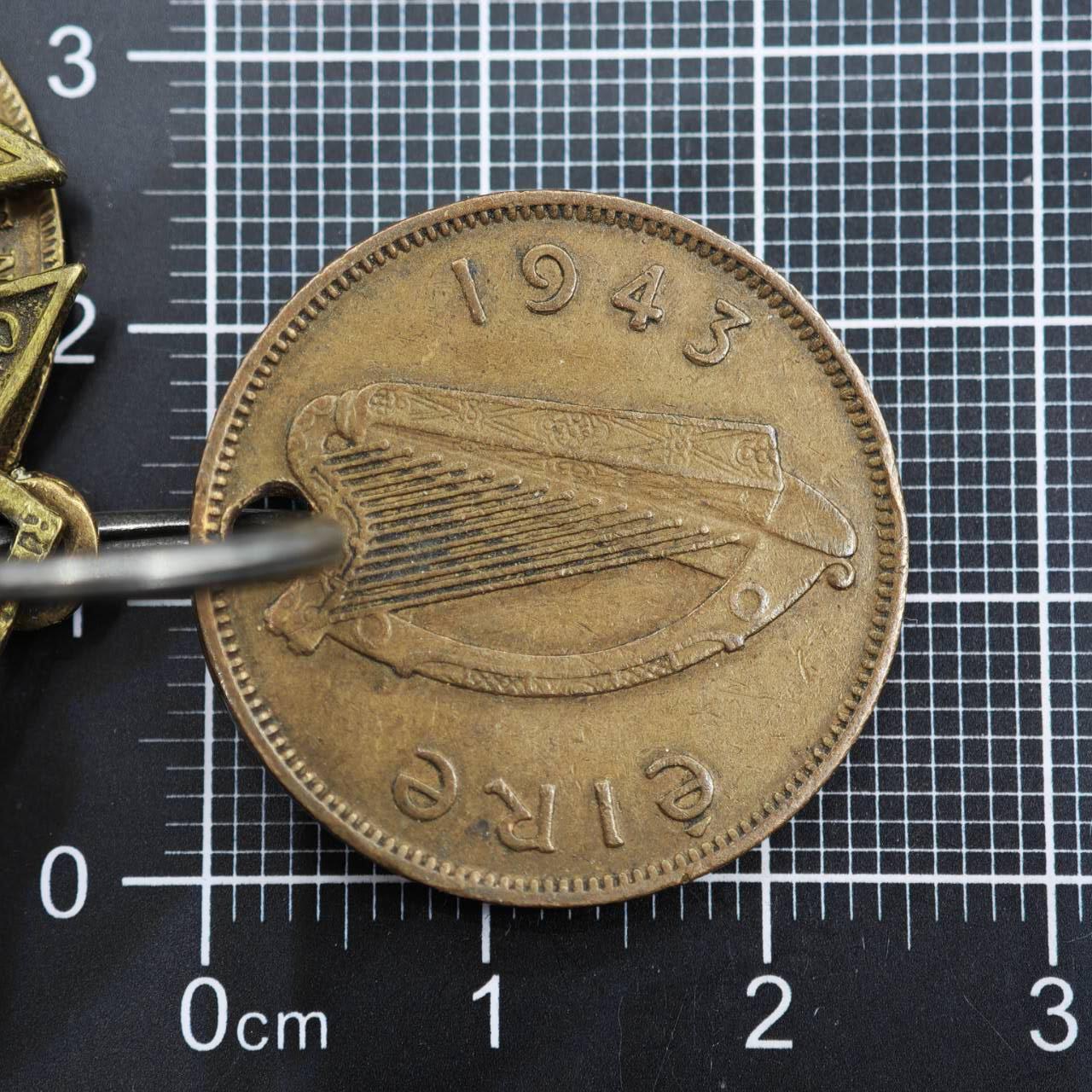 【淘币小摊】限时拍第八百二十三拍  纪念章场  满百包邮可预留两周  周一统一发货   英国1887年维多利亚女王登基50周年纪念章