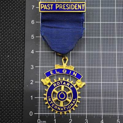 【淘币小摊】限时拍第八百二十三拍  纪念章场  满百包邮可预留两周  周一统一发货  - 扶轮社卸任社长纪念奖章