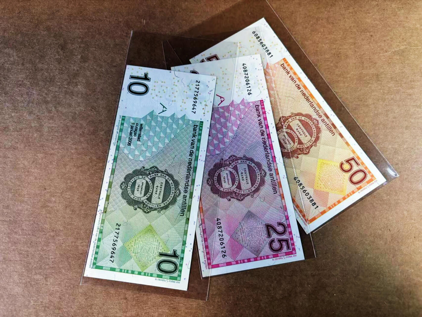 【Blue Auction】世界纸币精拍第759期——18级TOP拍卖/信誉/品质/专业/高效💫 【一组3张】荷属安的列斯 10-50盾 全新UNC