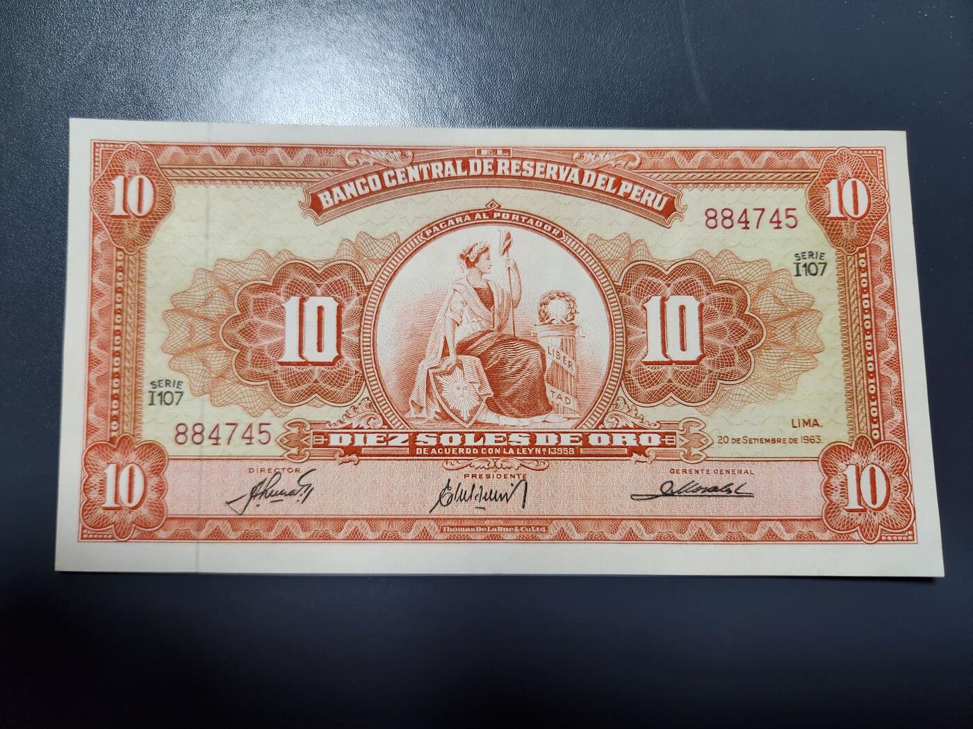 12月6号晚上8点 外国纸币自动截拍第70场 秘鲁1963年10索尔新品原票