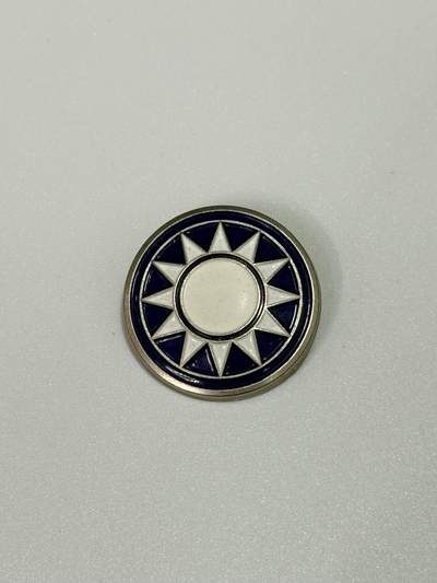 韵星假日拍卖第三十一期 -- Rimey Holidays Auction 31 - KMT党徽一个