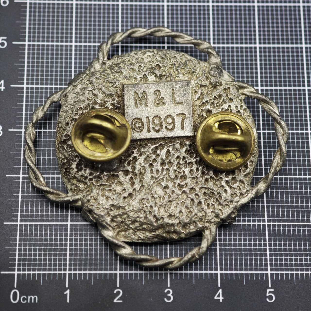 【淘币小摊】限时拍第八百二十三拍  纪念章场  满百包邮可预留两周  周一统一发货   1997年摩托车纪念章