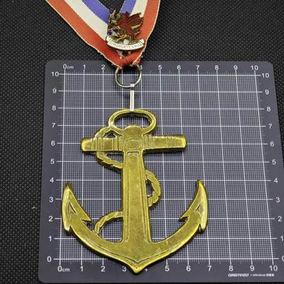 【淘币小摊】限时拍第八百二十三拍  纪念章场  满百包邮可预留两周  周一统一发货  -  海军船锚徽章