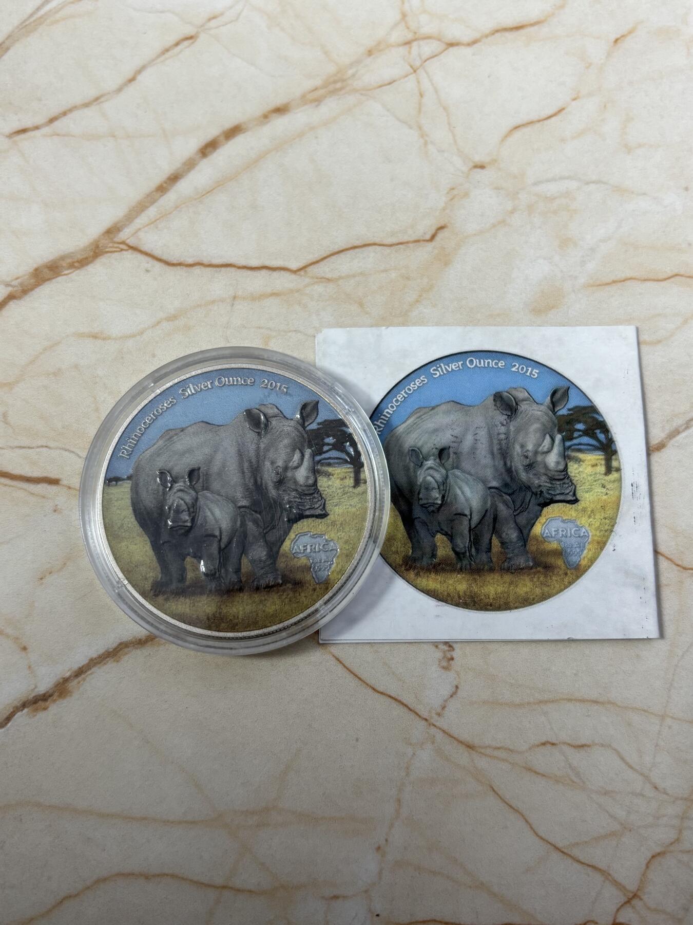 第184期拍卖 刚果2015年非洲野生动物系列母子犀牛1盎司银币带证书，999银，发行2000枚