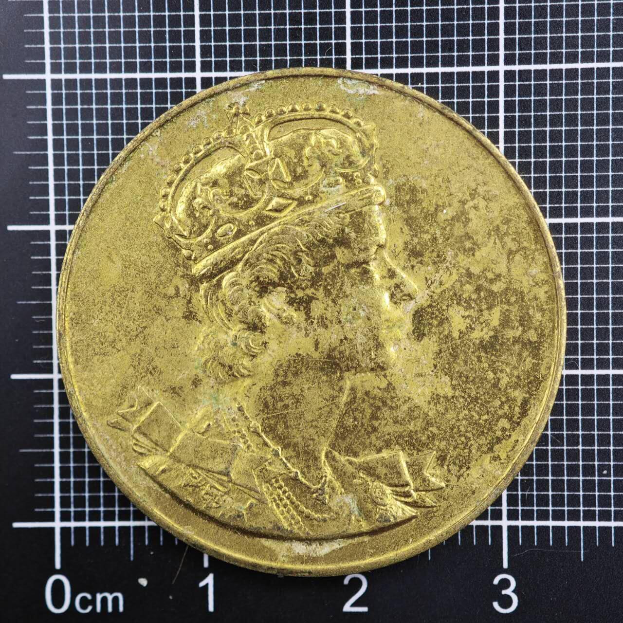 【淘币小摊】限时拍第八百二十三拍  纪念章场  满百包邮可预留两周  周一统一发货   英国1953年伊丽莎白二世加冕纪念章