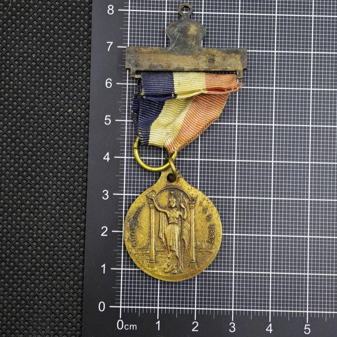 【淘币小摊】限时拍第八百二十三拍  纪念章场  满百包邮可预留两周  周一统一发货   英国1937年乔治五世加冕纪念章