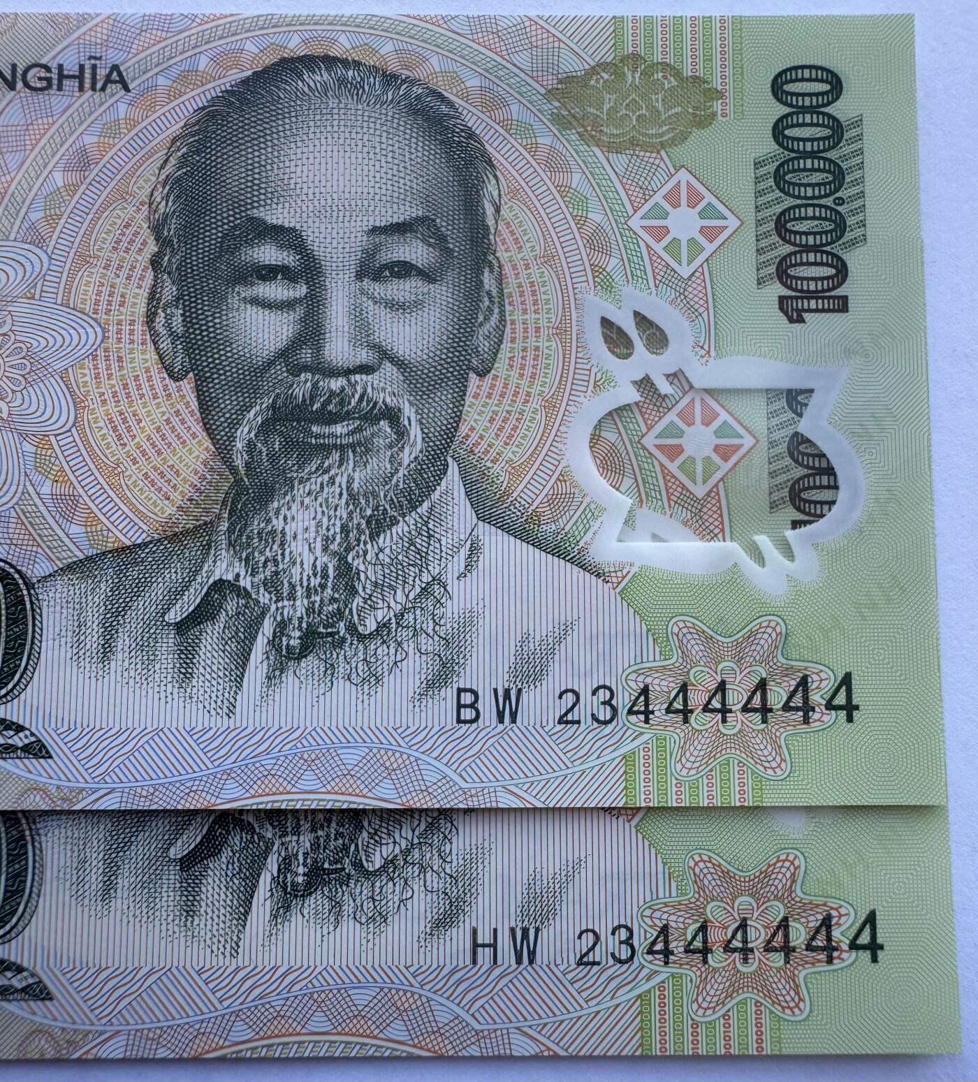 2025第25场（总第225期）：精品测试钞、塑料钞、纪念券、外钞综合场 全同号444444 越南2023年版100000盾Guardian基材塑料钞同号码一对UNC