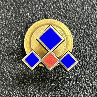 西秦中古拍卖第六十九期 - 日本昭和时代纯银珐琅小徽章 有银标 重1.1克