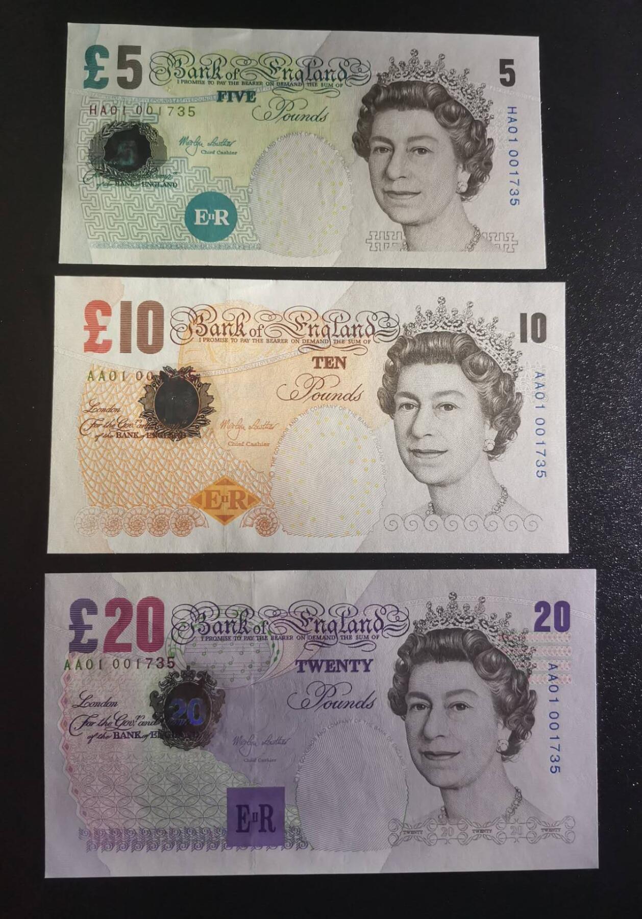 《艾美收藏》第223期-12.7周日外币畅拍 (3张首发冠全同)英国E序列再版HA01/AA 01首发冠全同千位1735号UNC