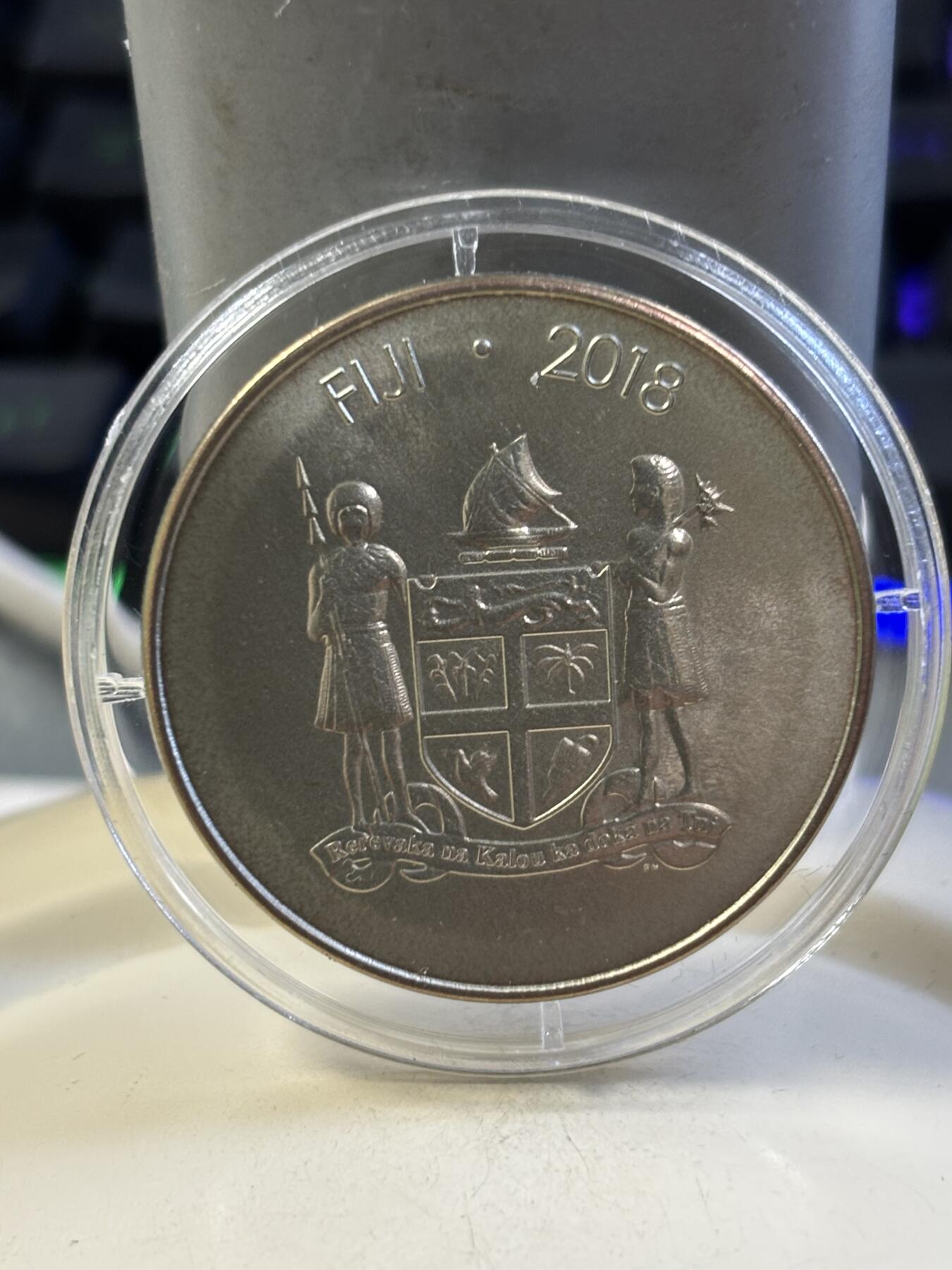 第184期拍卖 斐济2018年动物系列树蛙黄色纯钛纪念币