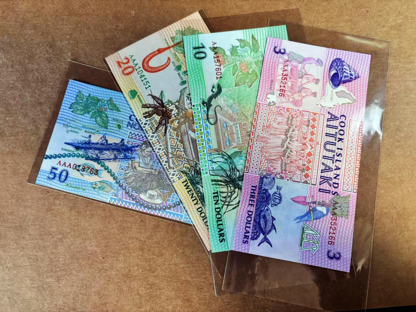 【Blue Auction】世界纸币精拍第759期——18级TOP拍卖/信誉/品质/专业/高效💫 【一组4张AAA冠含无47】库克群岛 3-50元 全新UNC