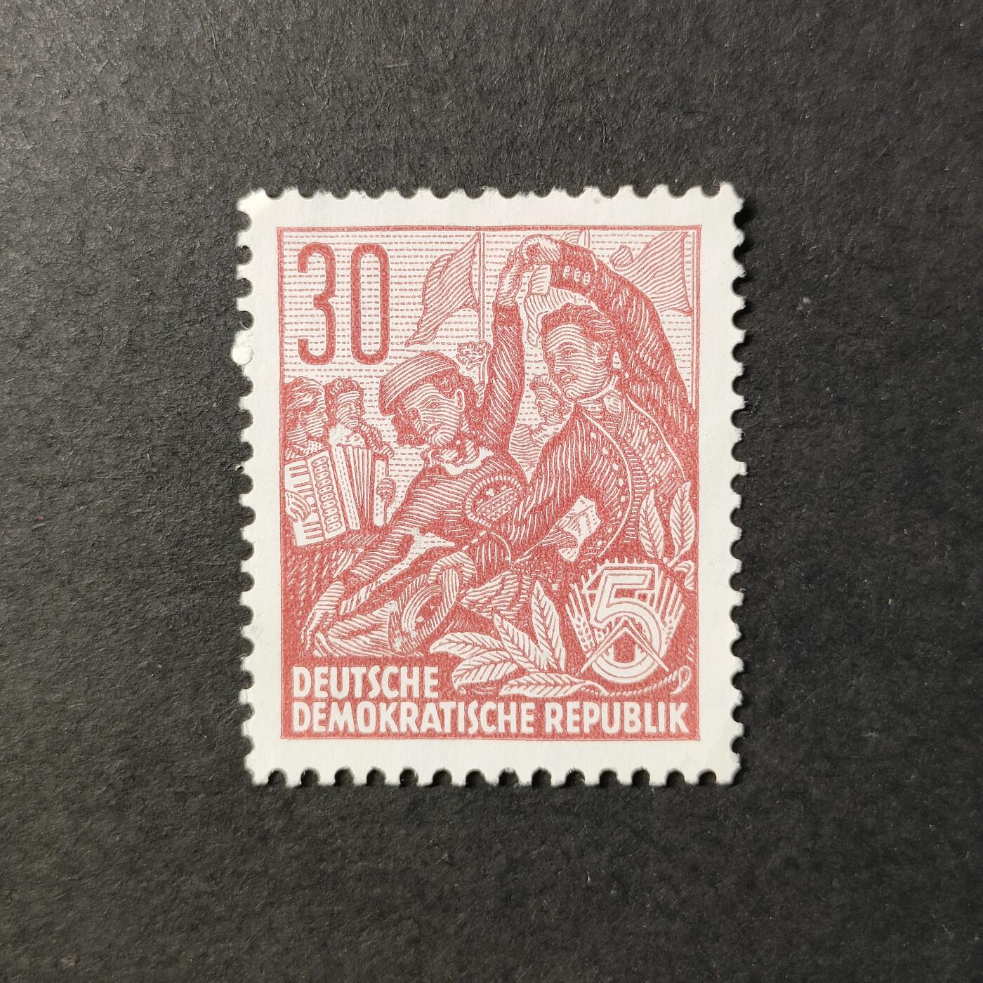 嘉禾收藏    【第398期】            无佣金、可寄存、满30元包邮 新票一枚