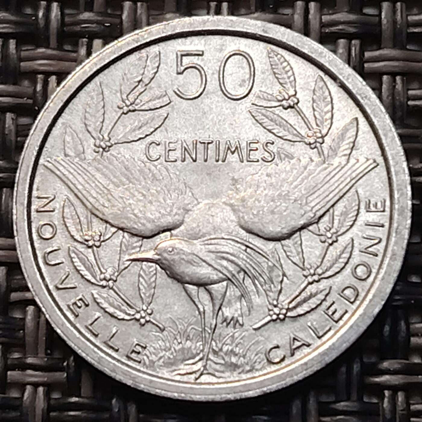 布加迪🐬～世界钱币(上海)🌾第 263 期 /  各国套币和散币 新克里多尼亚 1949年 50分铝币 较少见