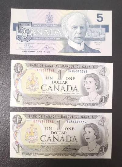 《艾美收藏》第223期-12.7周日外币畅拍 - (3张)加拿大5镑&1镑UNC 年份及签名如图