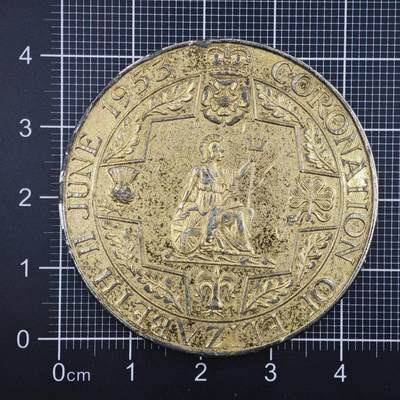 【淘币小摊】限时拍第八百二十三拍  纪念章场  满百包邮可预留两周  周一统一发货  -  英国1953年女王加冕纪念章