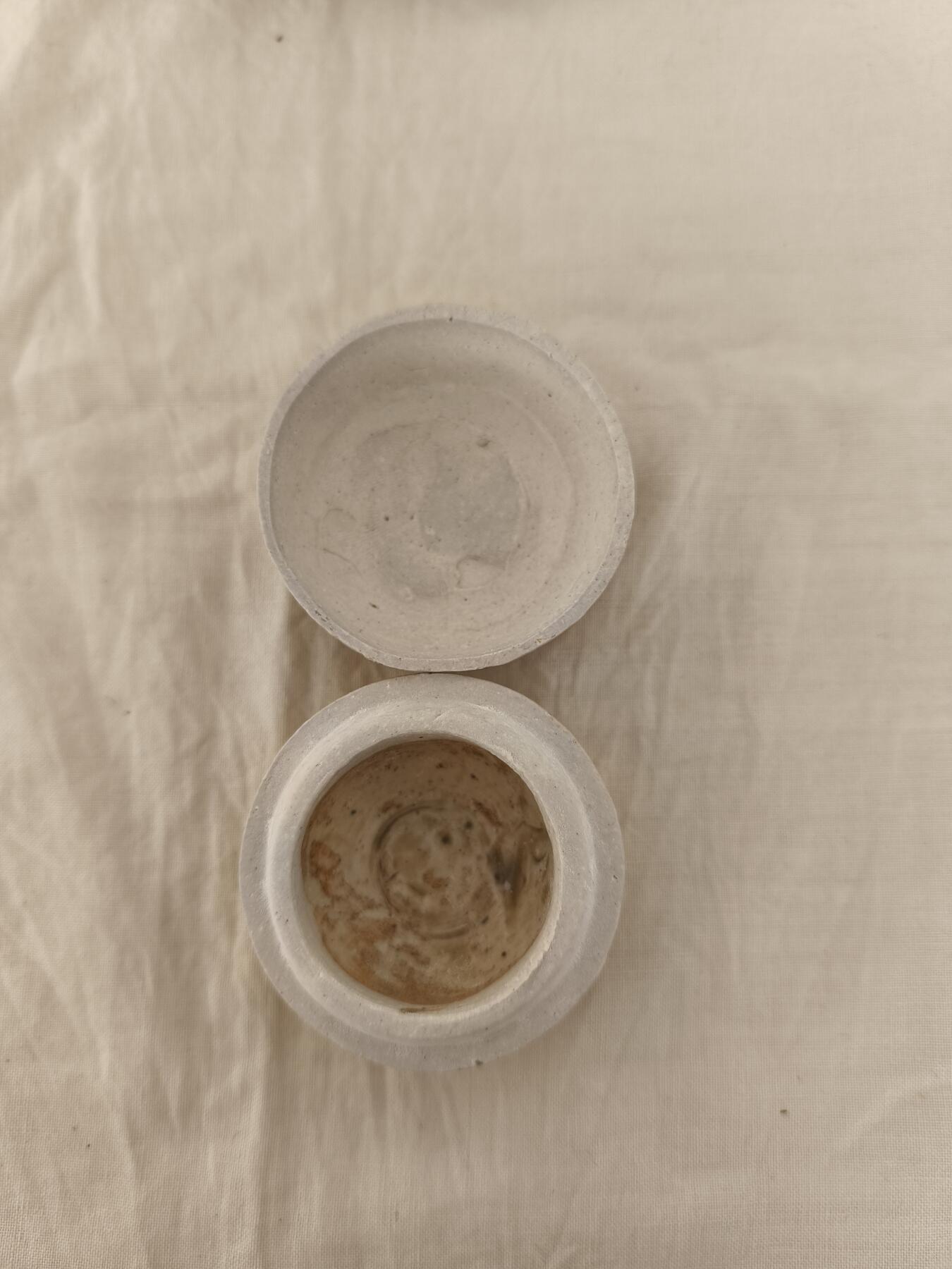 海外回流精品拍卖12.14 原盒全新生肖马香盒一只