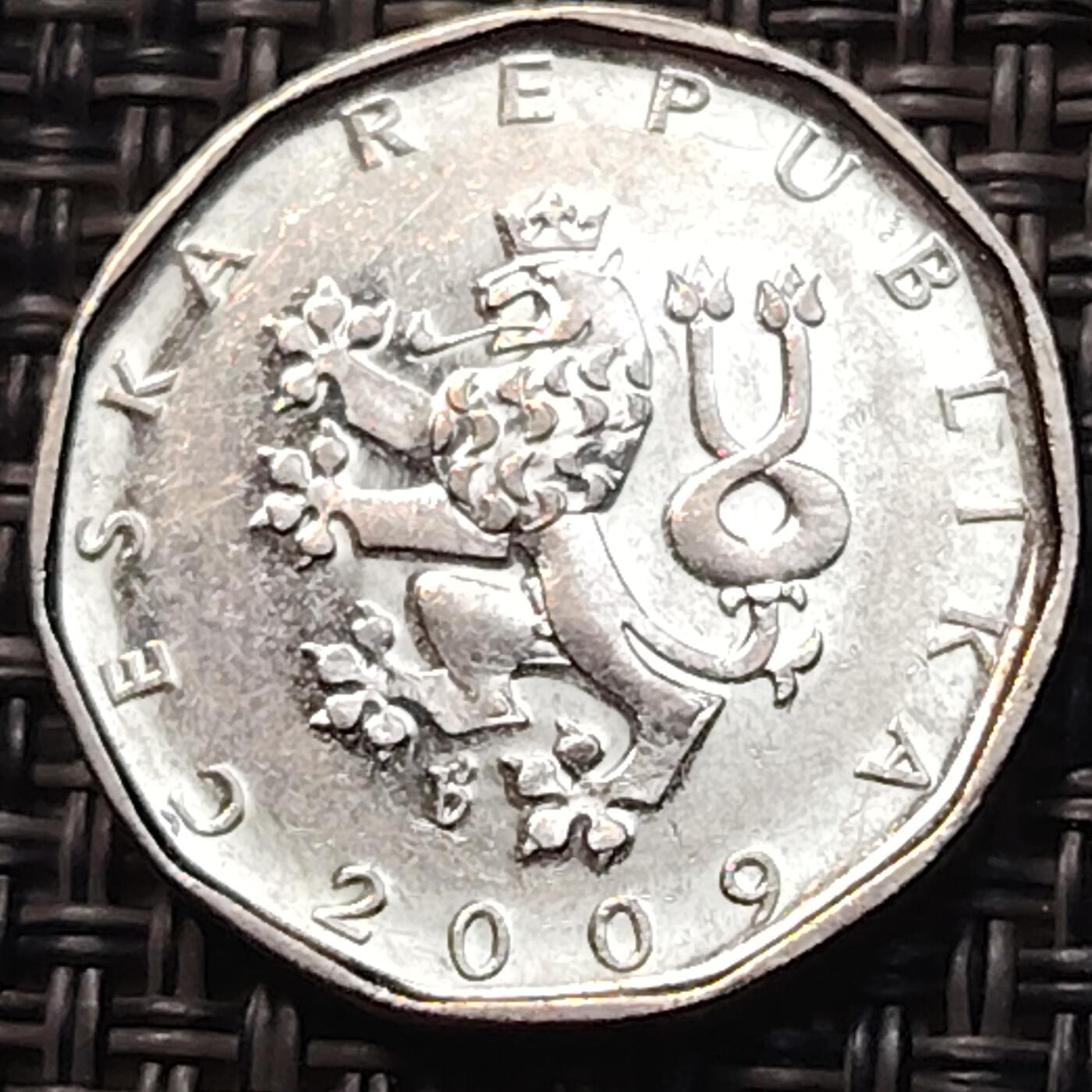 布加迪🐬～世界钱币(上海)🌾第 263 期 /  各国套币和散币