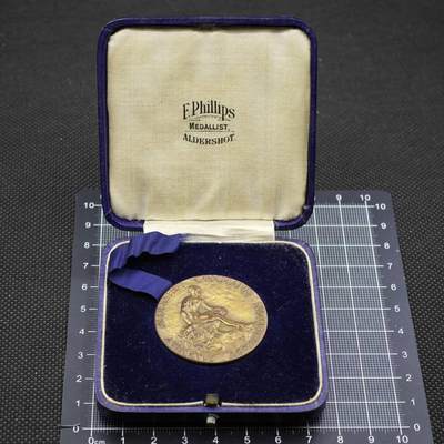 【淘币小摊】限时拍第八百二十三拍  纪念章场  满百包邮可预留两周  周一统一发货  -  奥尔德肖特指挥体育协会表彰奖章